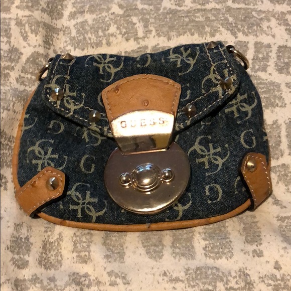 Guess clutch - Picture 1 of 2